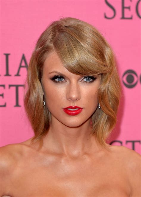 taylor swift hot pics|33 Photos Of Taylor Swift's Most Eye.